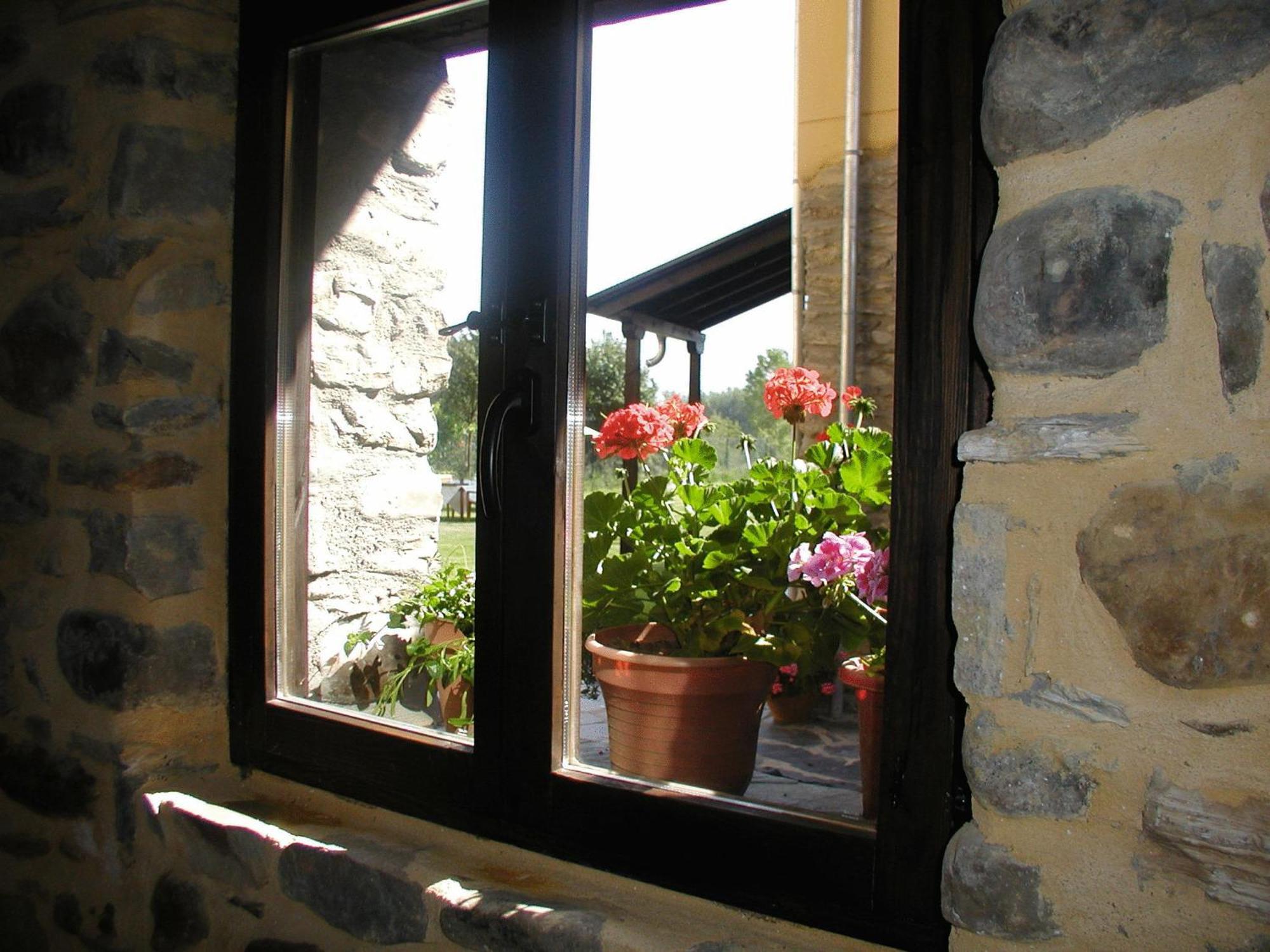 El Tiempo Recobrado - Hotel De Silencio Y Relax Villamartin de la Abadia Экстерьер фото