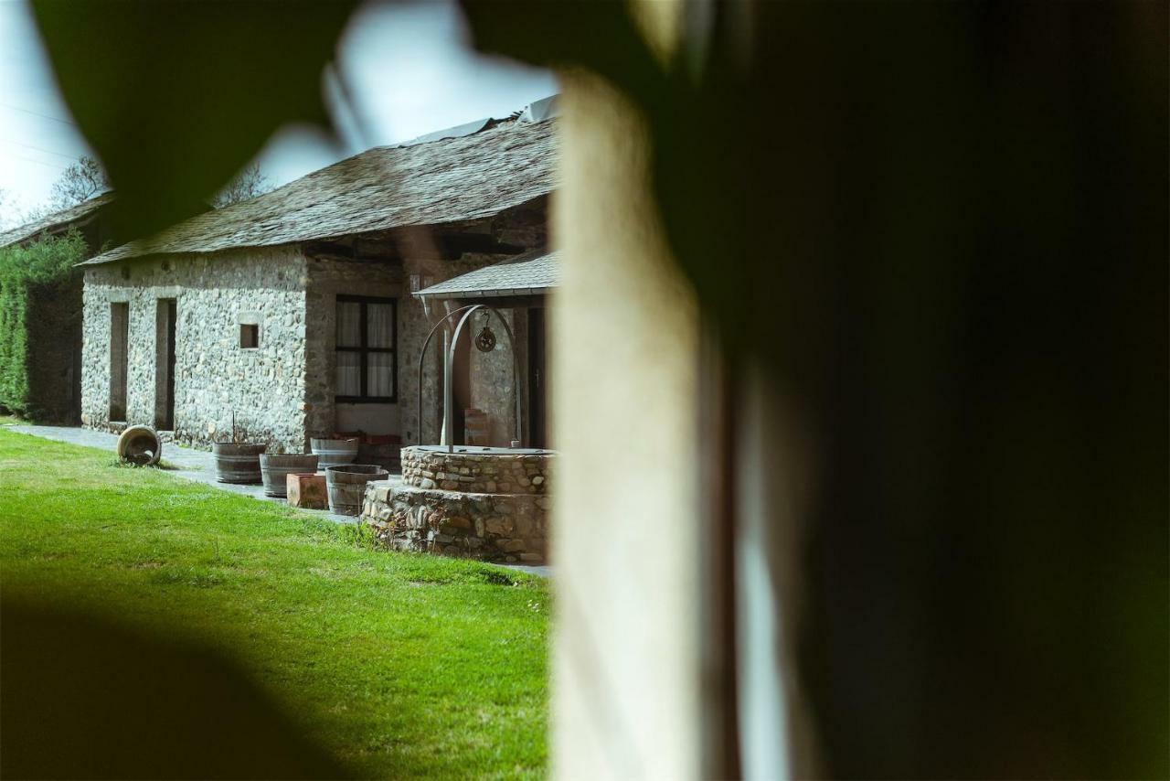 El Tiempo Recobrado - Hotel De Silencio Y Relax Villamartin de la Abadia Экстерьер фото